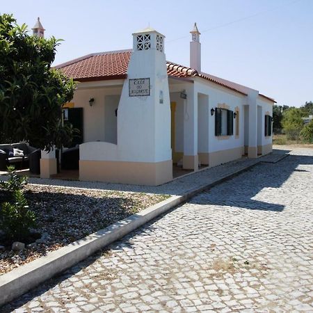Guest House Alfarrobeiras 알부페이라 외부 사진