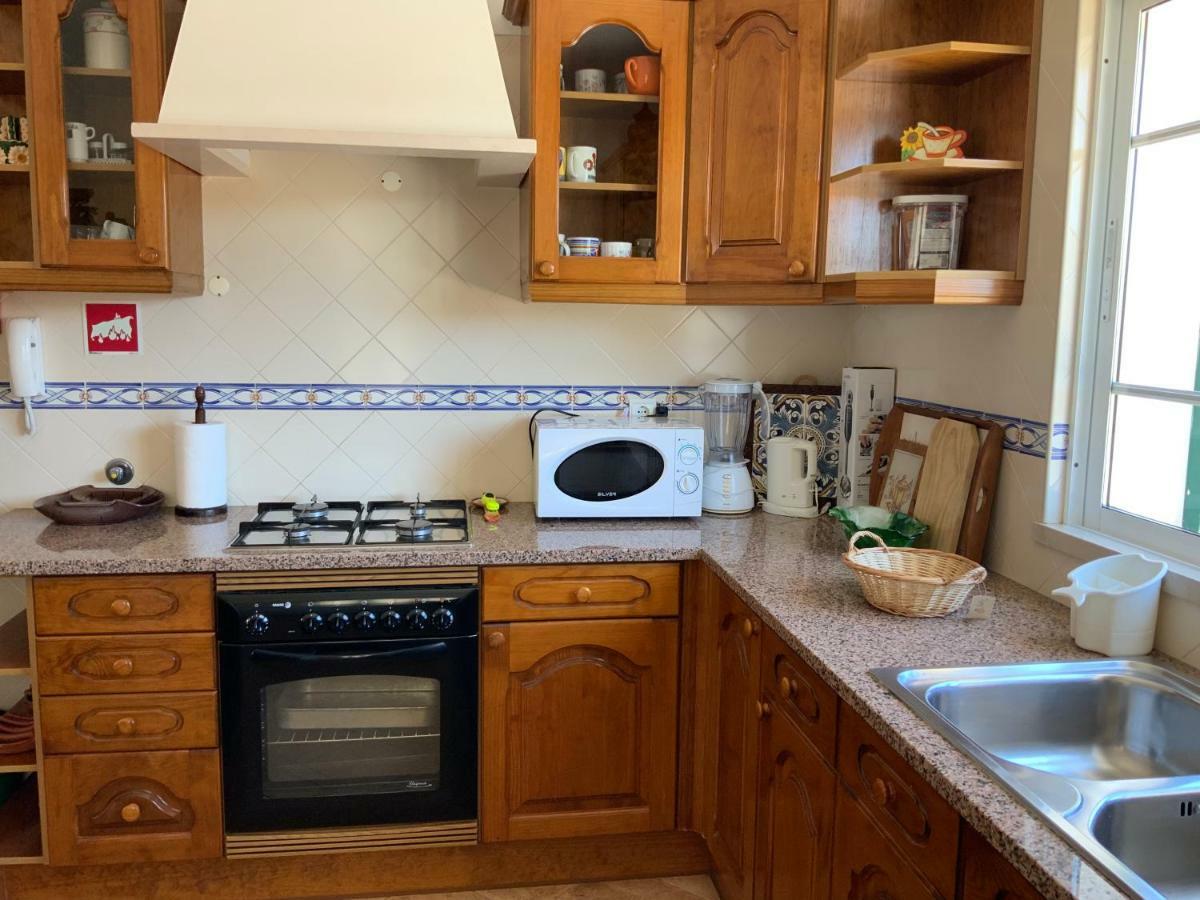 Guest House Alfarrobeiras 알부페이라 외부 사진