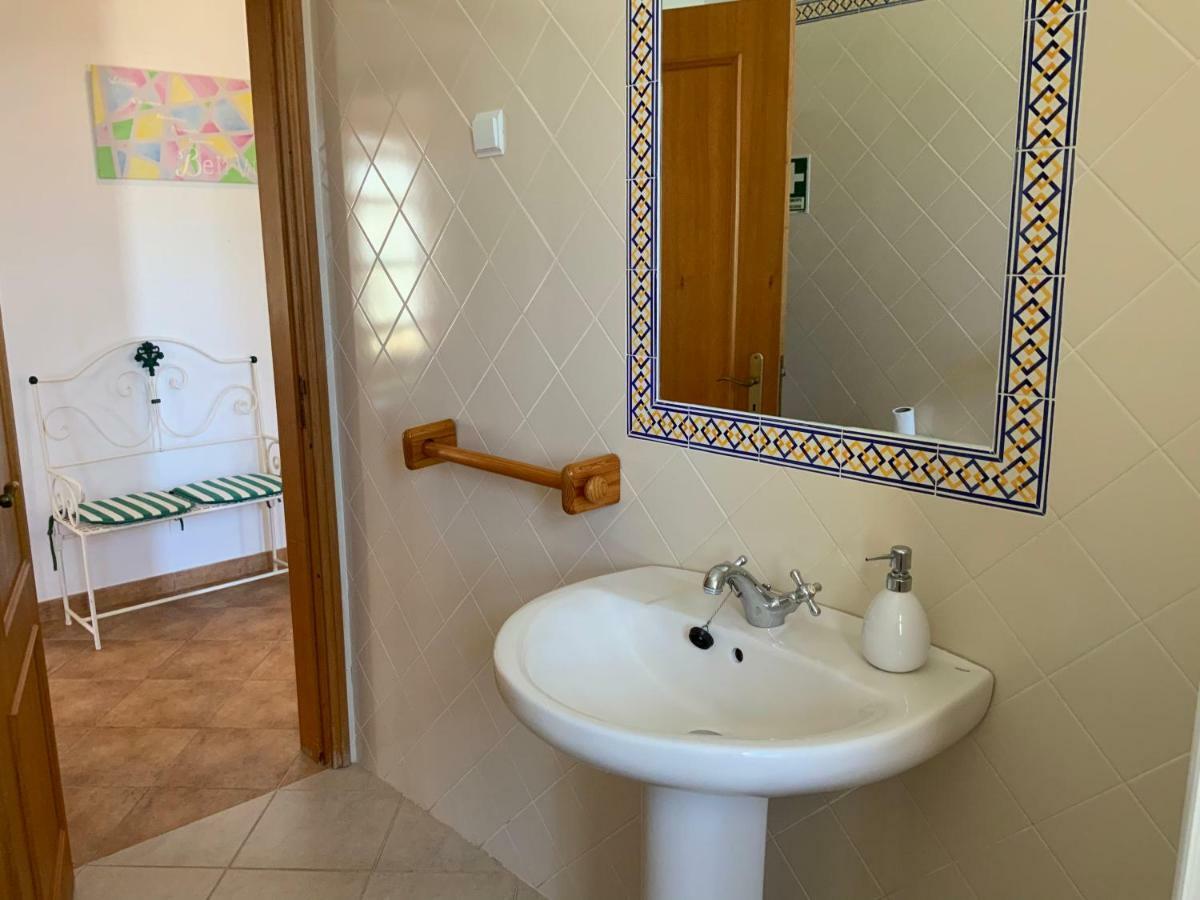 Guest House Alfarrobeiras 알부페이라 외부 사진