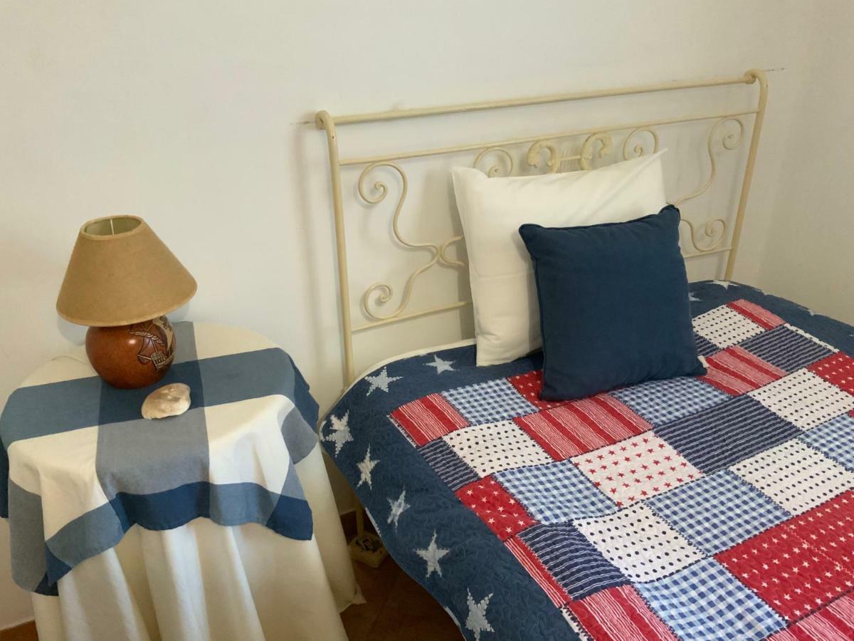 Guest House Alfarrobeiras 알부페이라 외부 사진