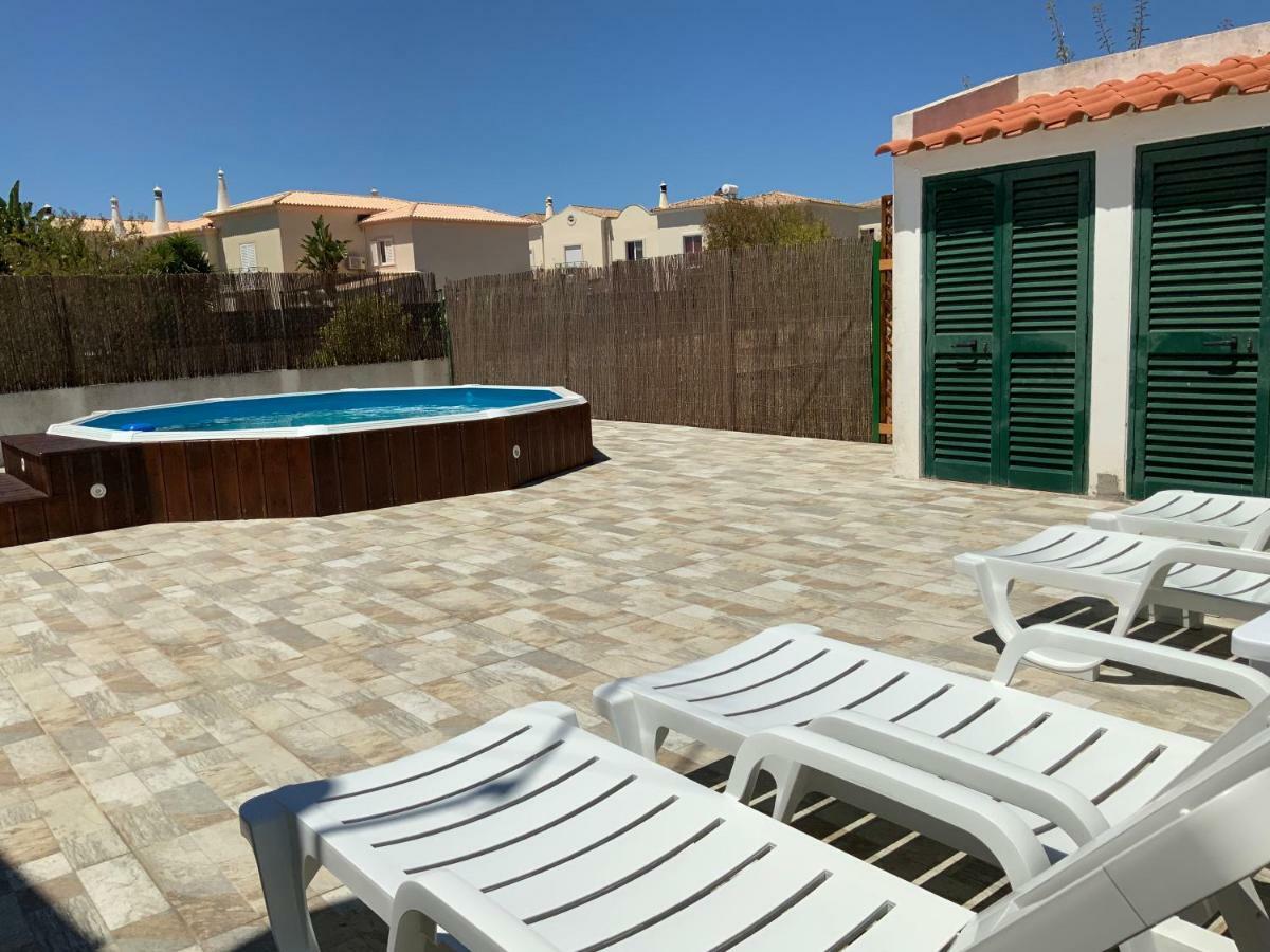 Guest House Alfarrobeiras 알부페이라 외부 사진